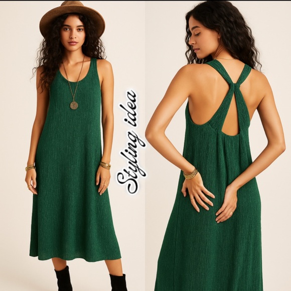 Anthropologie Dresses & Skirts - Anthropologie x Maeve Adrienne Twist Crinkled Velvet Midi Dress Green Size S